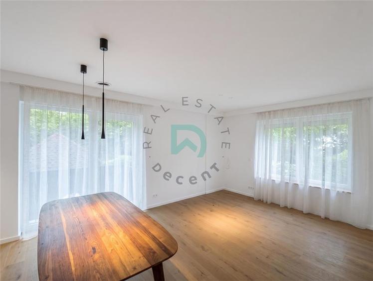 Casă cu 3 camere cu Teren 280 Mp în Central