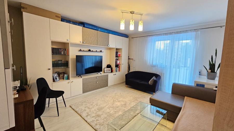 Apartament 2 camere zona Judetean,mobilat,parcare,160000 Euro - 2