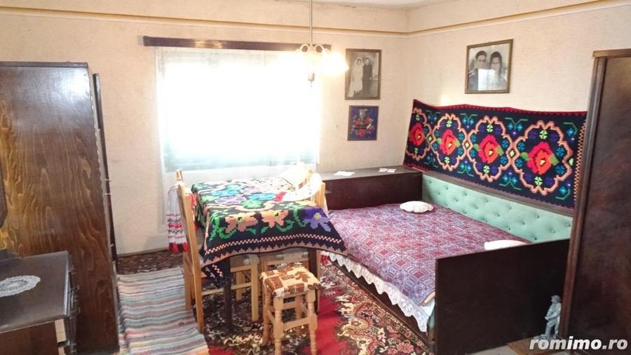 Vand casa curte si gradina in Branisca (la 15 Km de Municipiul Deva), suprafata de teren 2245 mp - 12