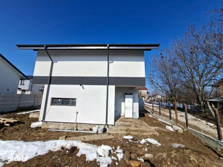 Casa P + 1 Etaj/3 camere /Com.Berceni/COMISION 0% - 1