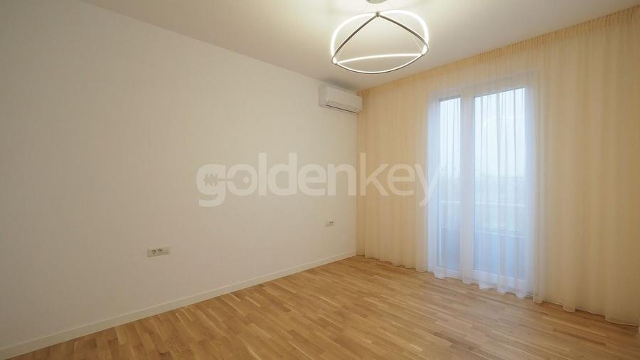 Apartament cu 4 camere in fata padurii | 2 garaje | 44mp terase - 8