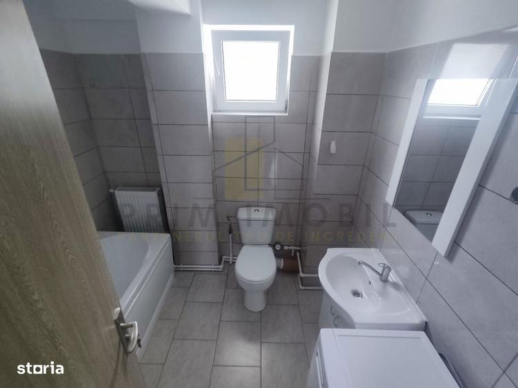 2 Camere Decomandat / Rond Pacurari/ Parcare inclusa - 4