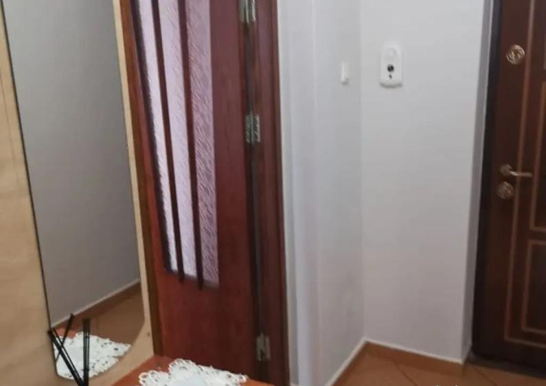 Apartament 1 camera, 53 mp, Faleza Dunarii mobilat si... - 4