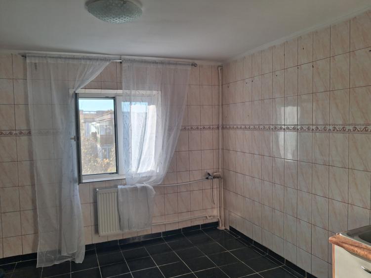 Vanzare Apartament 2 Camere Decomandat Crangasi - 5