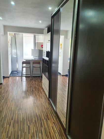 Titan. metrou Costin Georgian - 6