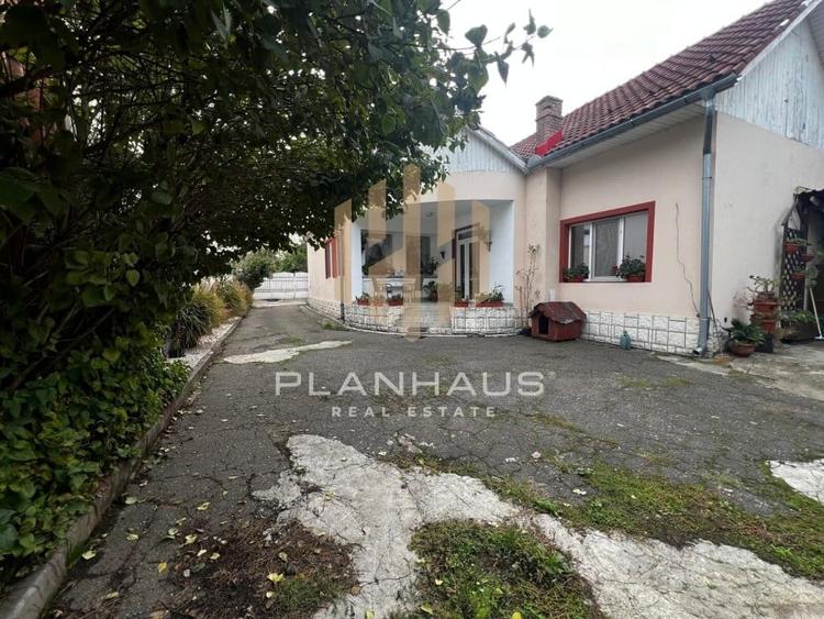 Casă individuală ,zona Spitalului de Boli Infectioase  ,teren 662 mp - 3