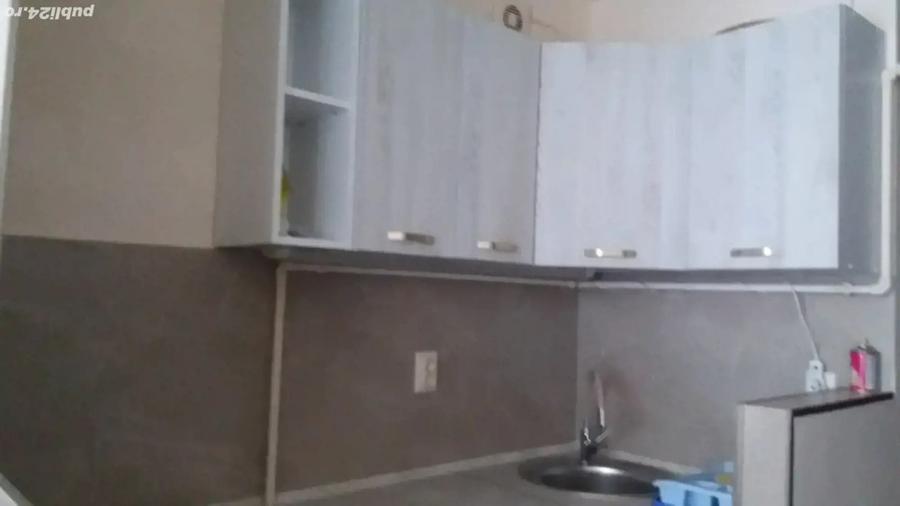 Inchiriez Garsoniera - 2