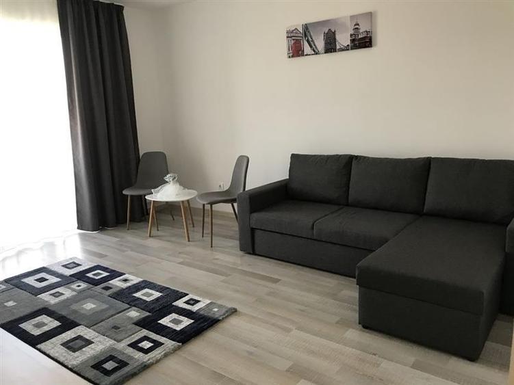 Avantgarden, Brasov - 1