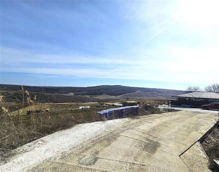 Dorobant, parcele teren intravilan, - 1