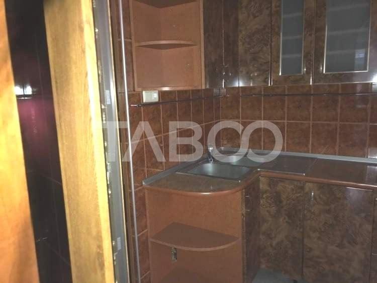 Spatiu de birouri decomandat 4 incaperi generoase zona Terezian Sibiu - 9