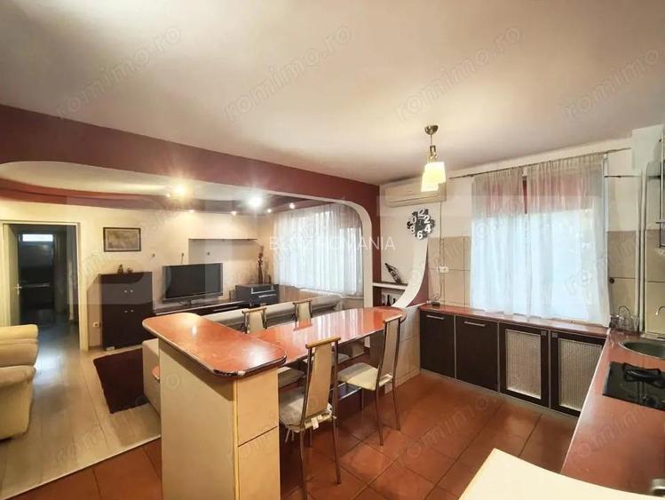 Apartament 3 camere, parcare privata, zona Rogerius