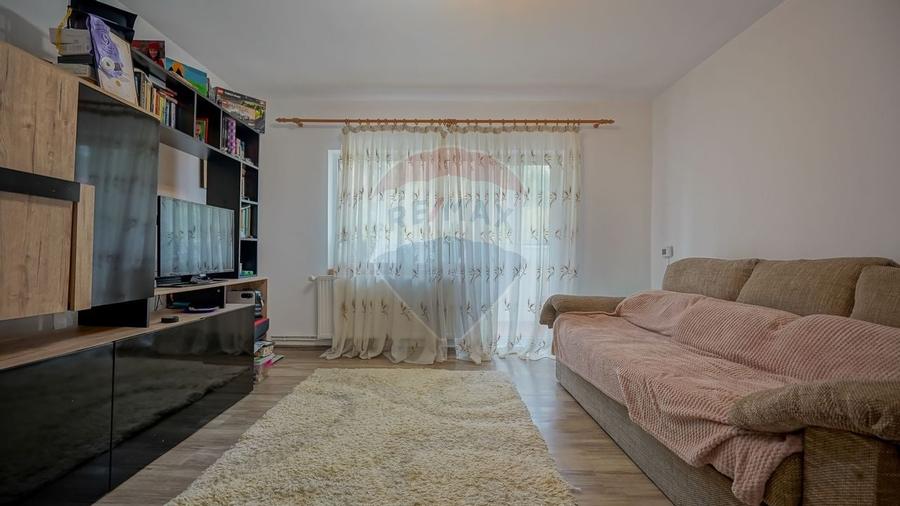 Apartament două camere decomandat la intrare în Răcădău! - 2