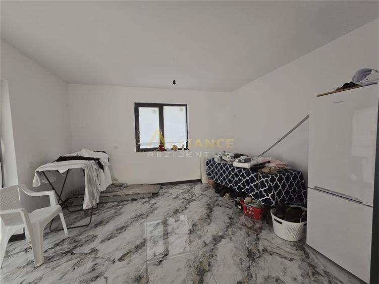 Casa individuala mobilata si utilata-3 camere-Panouri solare - 6