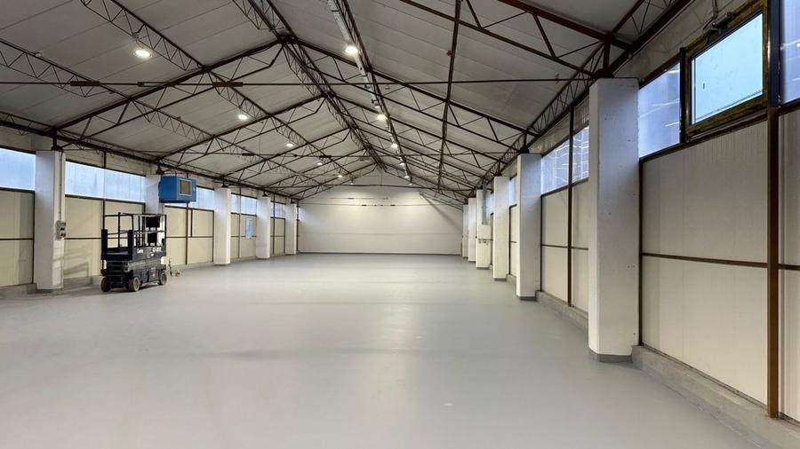 Hala cu locatie urbana - 2