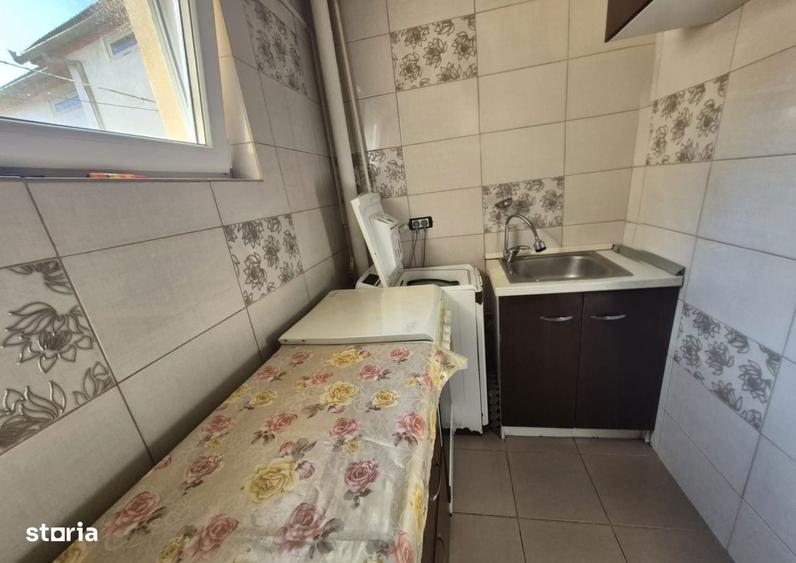 Apartament 2 camere Zona Intim, parter - 1