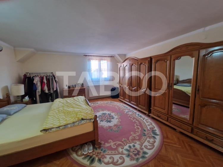 Casa de familie sau retreat montan la doar 10 min de Sibiu in Rasinari - 8