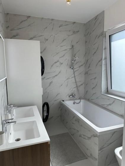 Casa de vanzare -cartier Riviera - 2