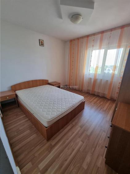 Apartament 2 cam decomandat renovat si mobilat zona 800 - 13