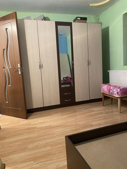 Inchiriez apartament 2 camere - 3