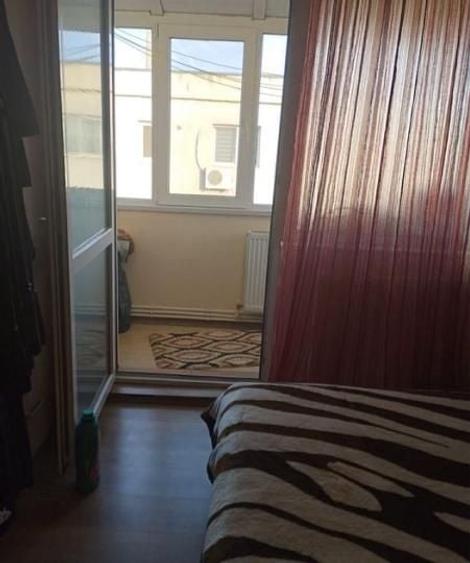 Apartament cu 2 camere decomandat, mobilat în Anda