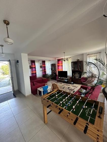 Vanzare vila superbă, P+1+Pod, Albota - 9