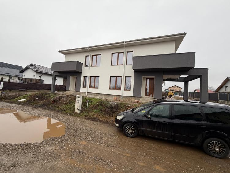 Casa Individuala Cuplata de vanzare in Paulesti - 9