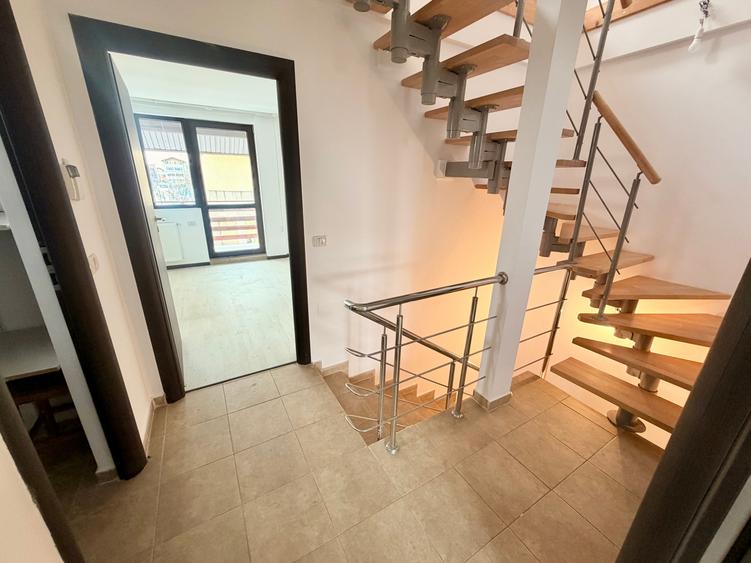 Casa P+1+Pod locuibil. 4 cam. langa parcul Laurentiu Raiciu - 14