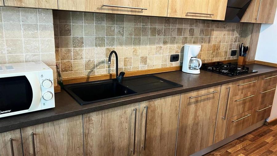 Apartament 2 camere in Plloiesti, zona Piata Mihai Viteazul - 11