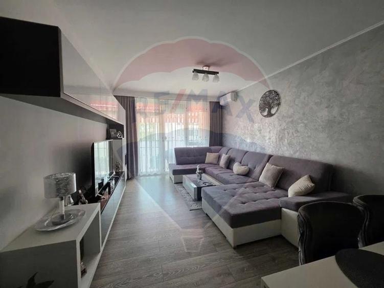 Apartament cu 3 camere si loc de parcare la Ared Micalaca - 1