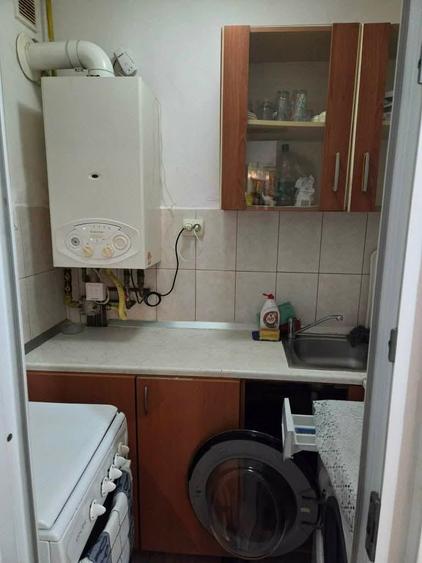 Apartament 2 camere, etajul 3/4, zona Tatarasi - 7