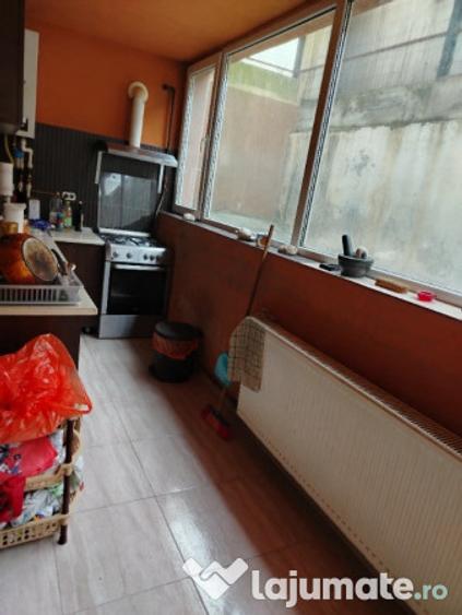 Apartament 2 cam Mamaia Nord,aproape de Mackerel,sub valoarea de piata - 4