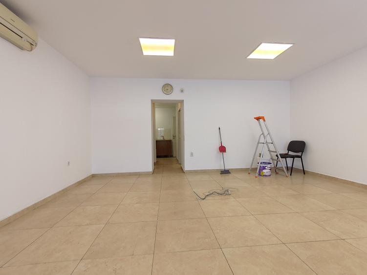 Spatiu Comercial de Inchiriat (in curs de autorizare) - 2