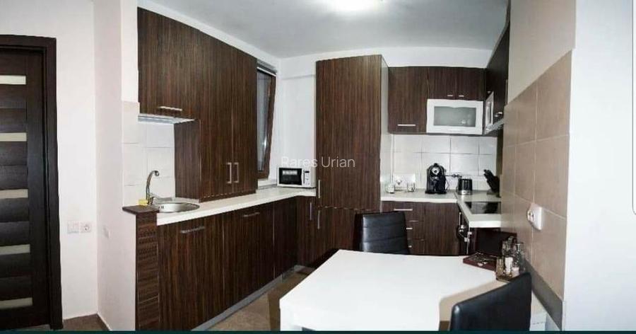 Apartament de inchiriat cu loc de parcare, 2 camere Centru Cluj Napoca