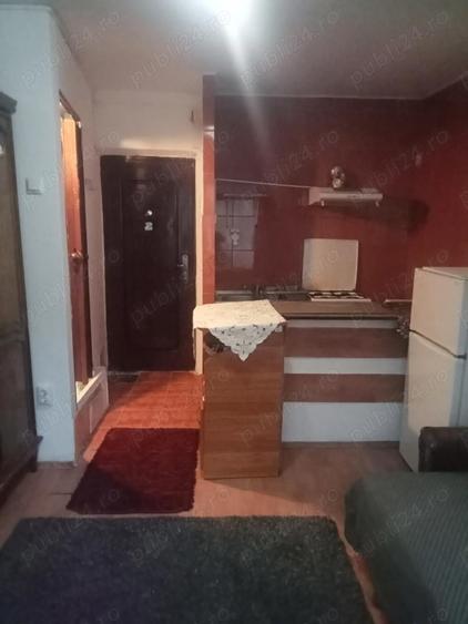 200 euro garsoniera Nicolina - 2