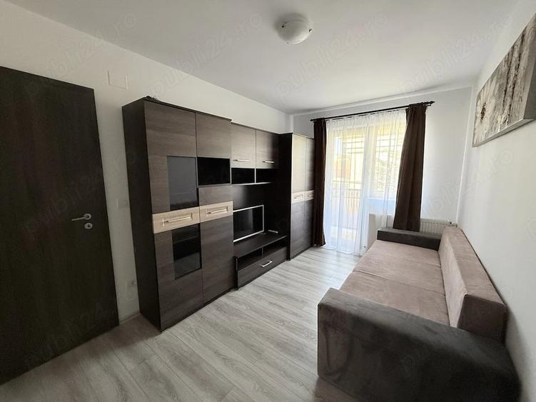 Apartament cu 2 camere decomandat în Lipovei