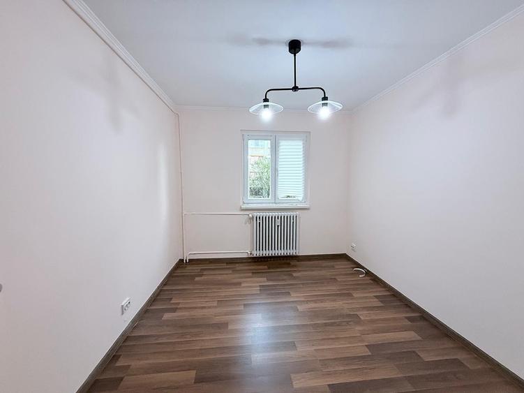 Apartament 3 camere Militari, Apusului – Str. Ghirlandei - 8