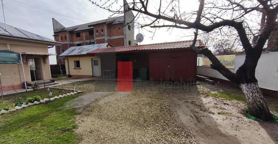 Casa curte cu teren 1600 mp Manolache - 6