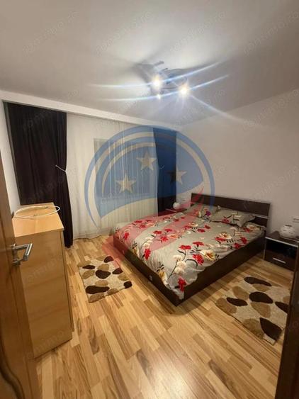 Inchiriere apartament 3 camere decomandat Craiovi?a Noua - 8