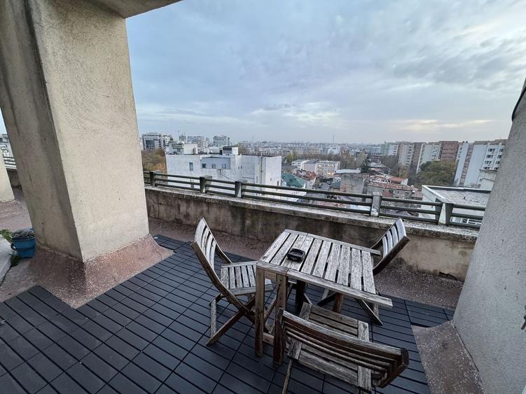 Garsoniera cu terasa de vanzare in *Piata Unirii* - 10