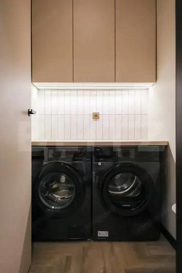 Apartament de lux, de vanzare, cu 2 camere, 56 mp + Parcare Subterana - 12