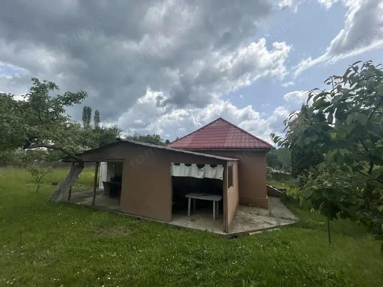 VAND CASUTA CU 3120 MP TEREN, SURDESTI BREAZA - 9