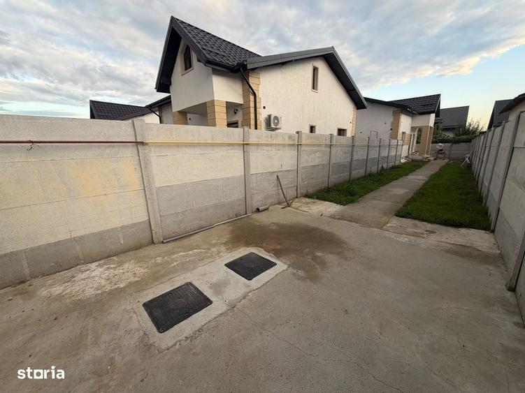 Casă cu 3 camere în Central