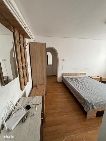 De inchiriat garsoniera cf1 , in zona Piata Mica, mobilata si utilata - 2