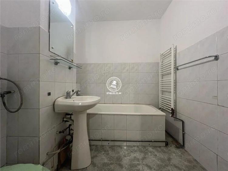 Apartament decomandat cu 2 camere in Nicolina 1, etajul 1 - 10