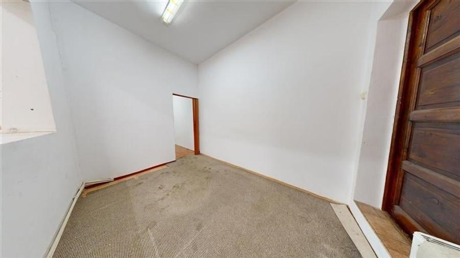 Rezidential/ Investitional: apartament 2 camere si garaj propriu,Central,Brasov. - 4