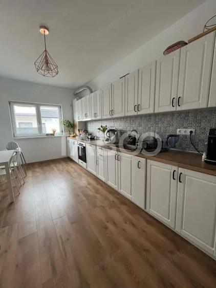 Casa moderna de inchiriat cu 4 camere si curte in Selimbar - 1