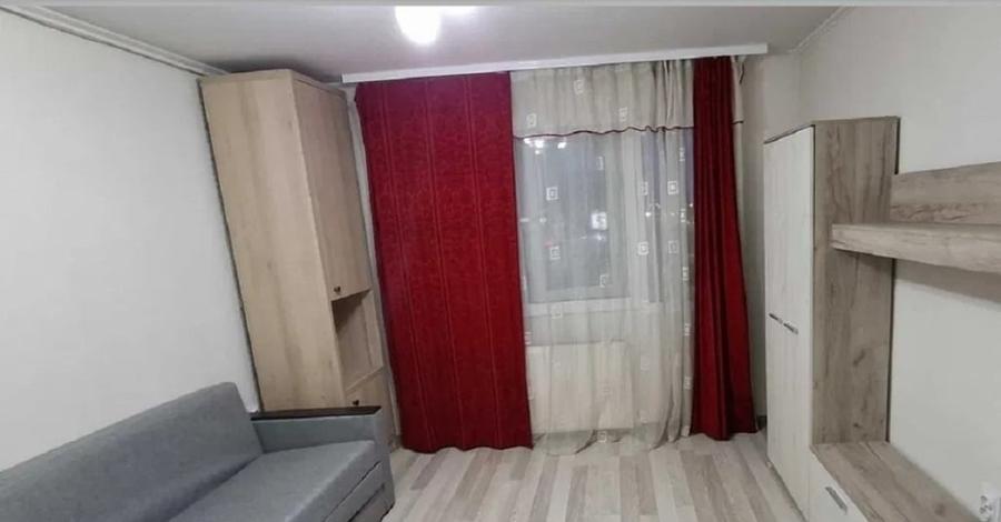 Garsoniera - zona Podu Ros - Piata Nicolina - 2