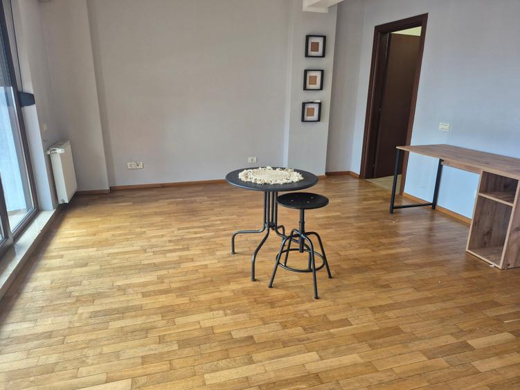 3 camere decomandat, bloc 2010, metrou , pereti interiori din caramida - 21