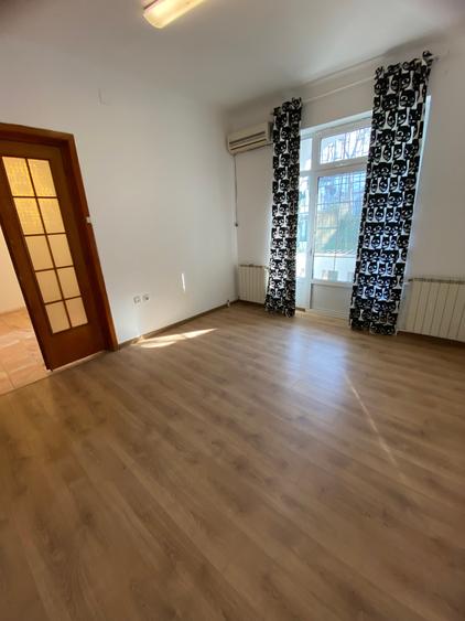 Floreasca Vila D+P+E 8 camere 300 mp - 8