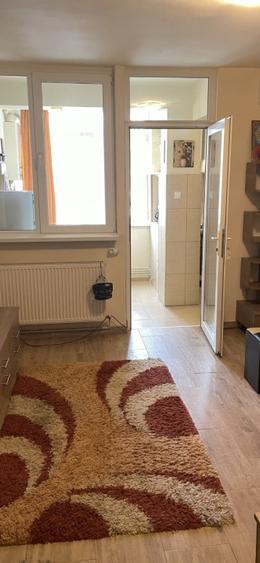 Garsoniera- Tractorul langa- Coresi Mall - 7